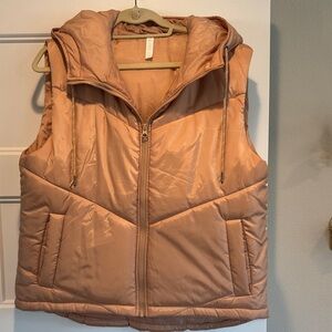 Z by Zella Pink Puffer Vest w/ Hood